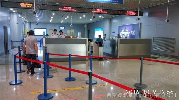 北京T3航站楼人脸识别闸机